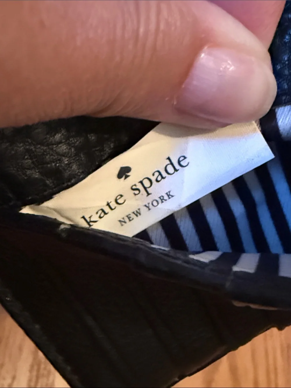 Kate Spade Black Leather Wallet Snap Closure Back Zipper Coin Pocket